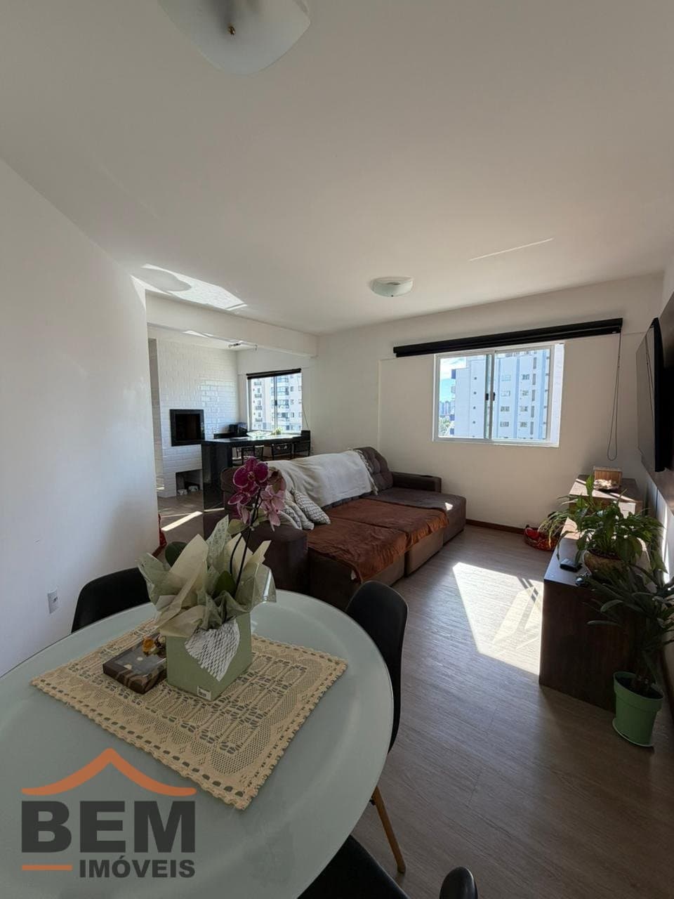 Apartamento para Venda com 3 quartos e 90m² no bairro Vila Operária, em Itajaí