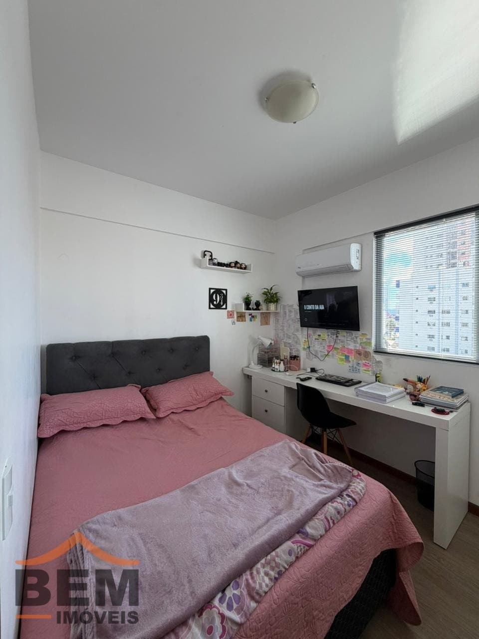 Apartamento para Venda com 3 quartos e 90m² no bairro Vila Operária, em Itajaí