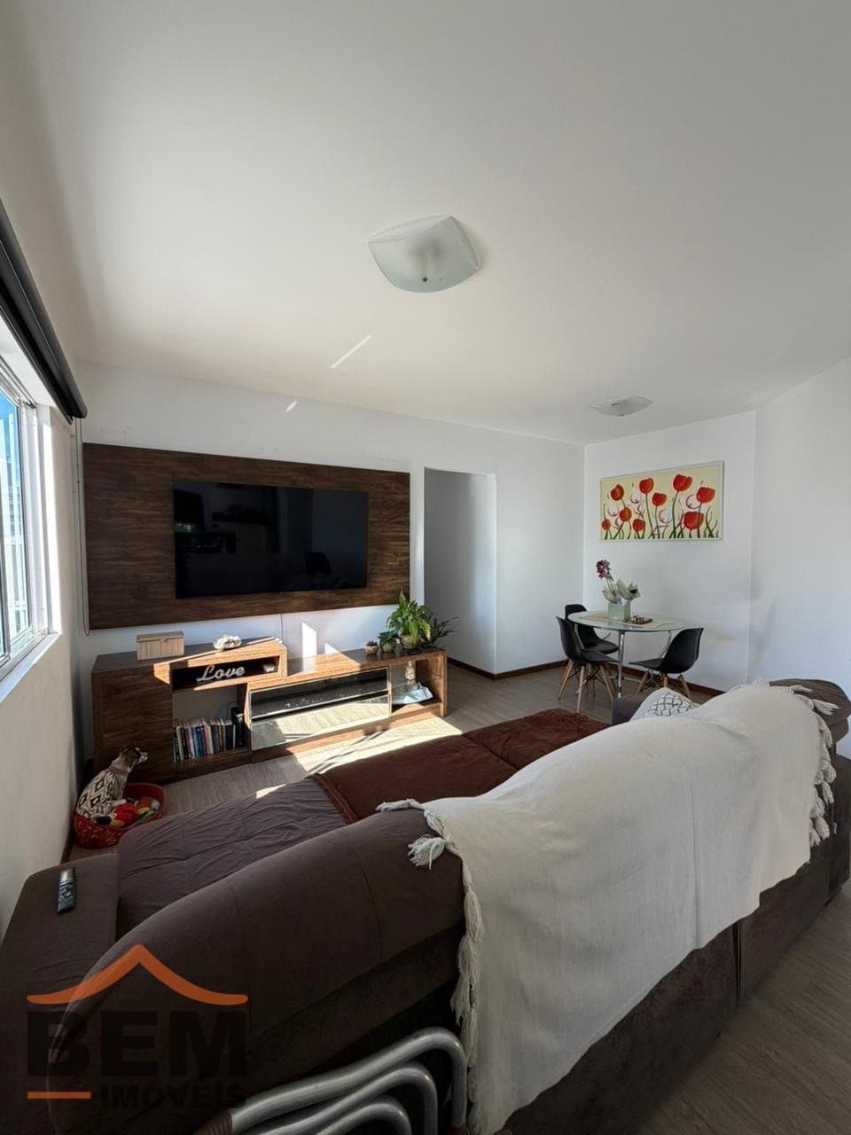 Apartamento para Venda com 3 quartos e 90m² no bairro Vila Operária, em Itajaí