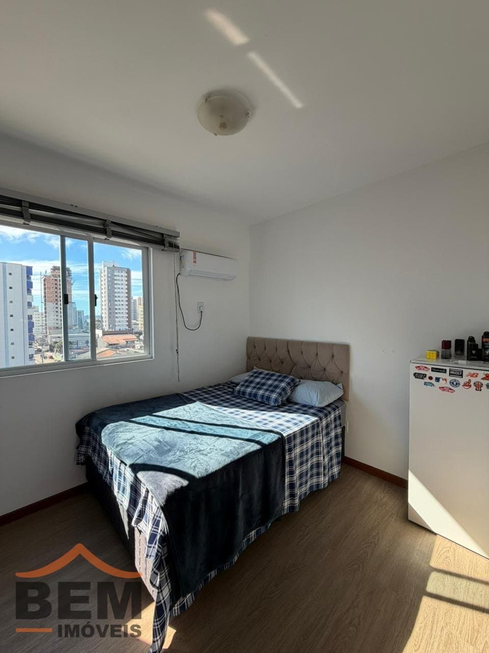 Apartamento para Venda com 3 quartos e 90m² no bairro Vila Operária, em Itajaí
