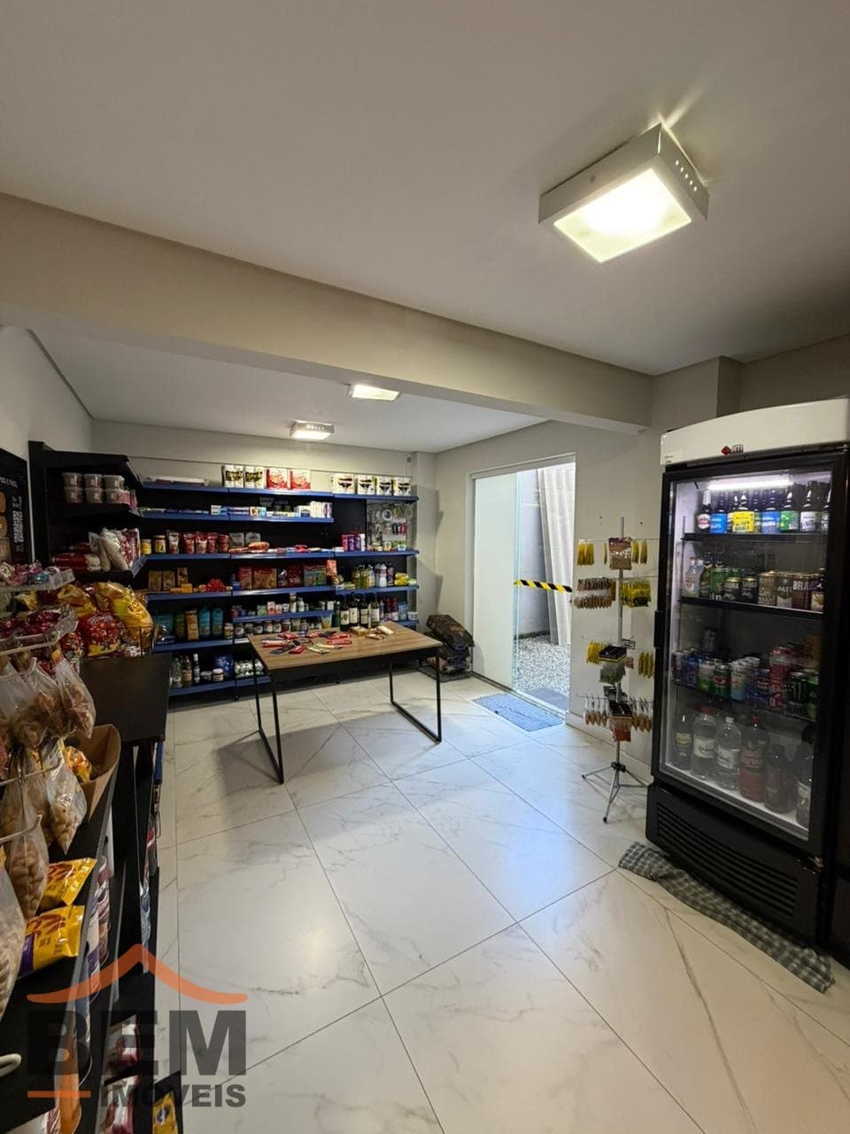 Apartamento para Venda com 3 quartos e 90m² no bairro Vila Operária, em Itajaí