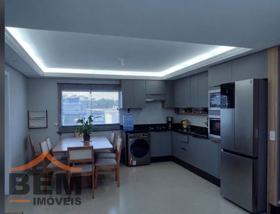 Apartamento para Venda com 3 quartos e 85m² no bairro Cordeiros, em Itajaí