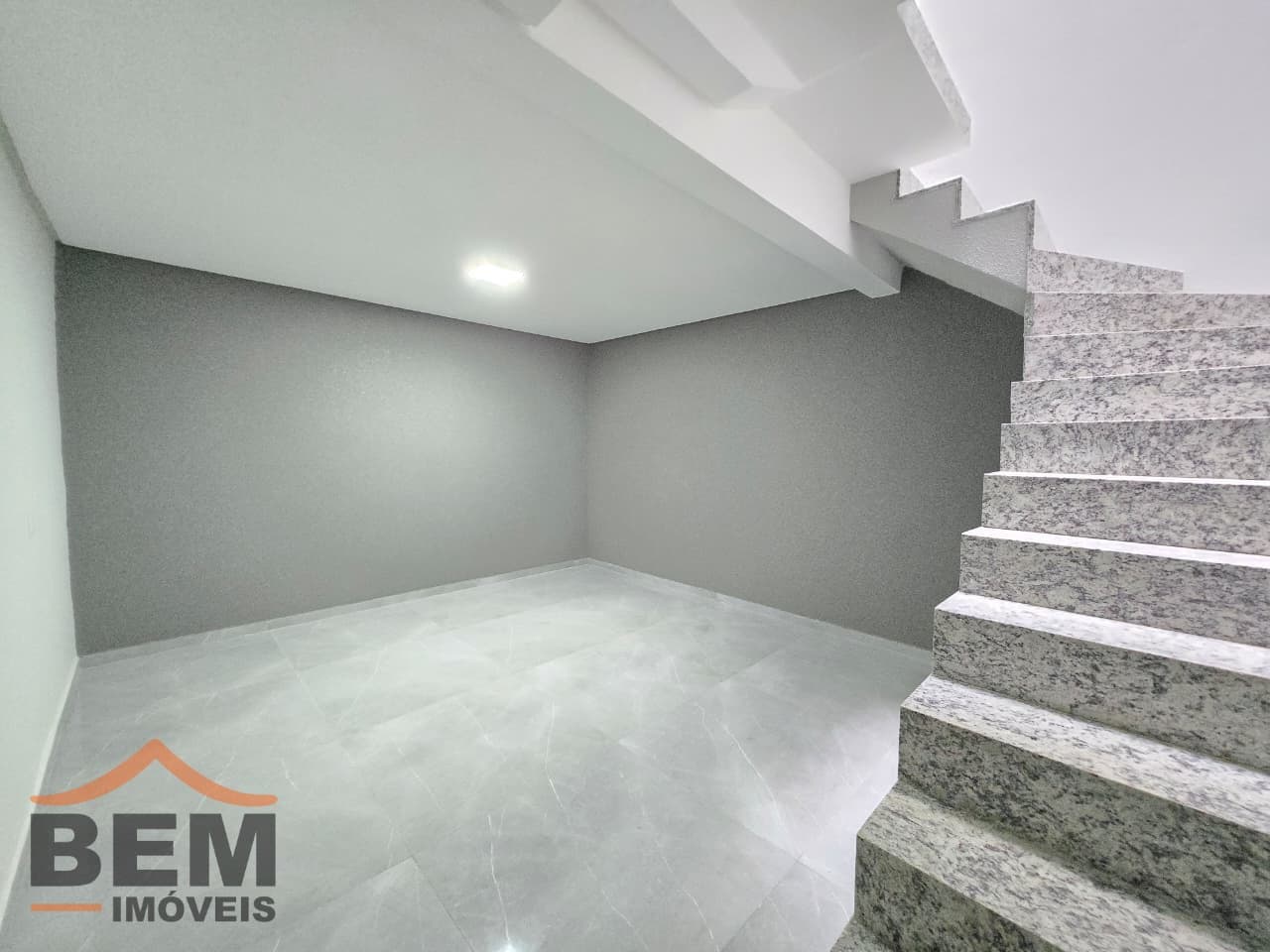 Casa para Venda com 2 quartos e 116m² no bairro Areias, em Camboriú: b8d6f202-4840-43ba-a7b0-c87999f8b4ce