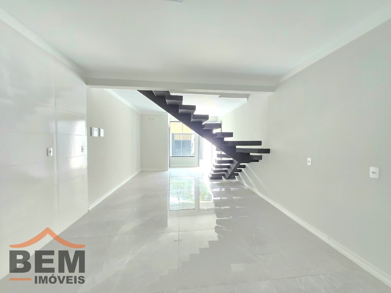 Casa para Venda com 2 quartos e 116m² no bairro Areias, em Camboriú: c436f8a2-3f16-46de-94ec-92a940d2b889