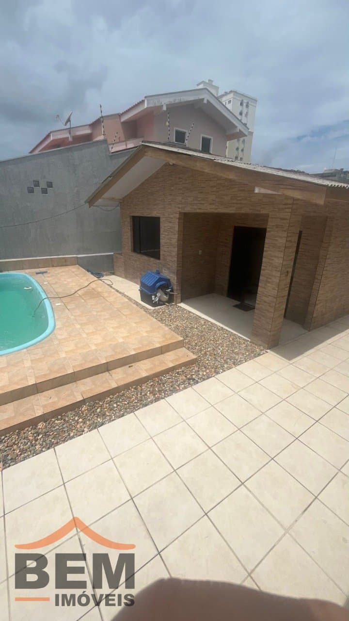Casa para Venda com 2 quartos e 95m² no bairro Sao Vicente, em Itajaí