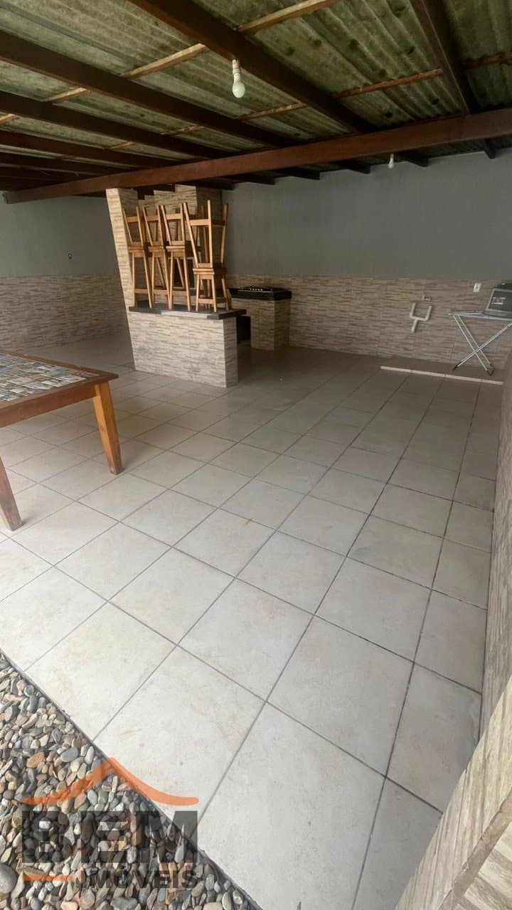 Casa para Venda com 2 quartos e 95m² no bairro Sao Vicente, em Itajaí