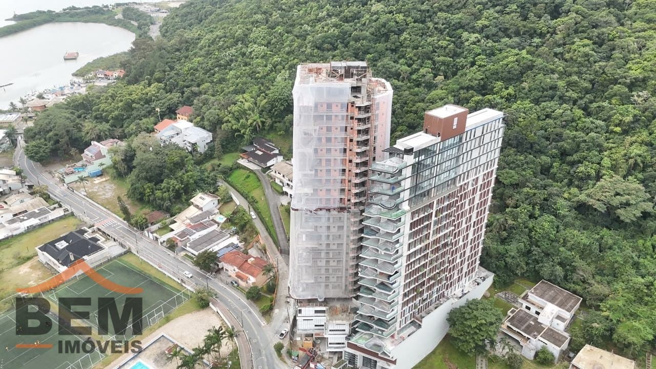 Apartamento para Venda com 2 quartos e 93m² no bairro Fazenda, em Itajaí