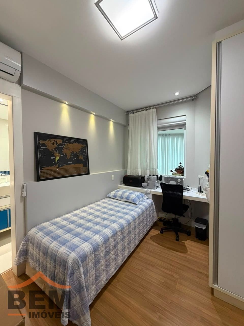 Apartamento para Venda com 3 quartos e 143m² no bairro Centro, em Itajaí
