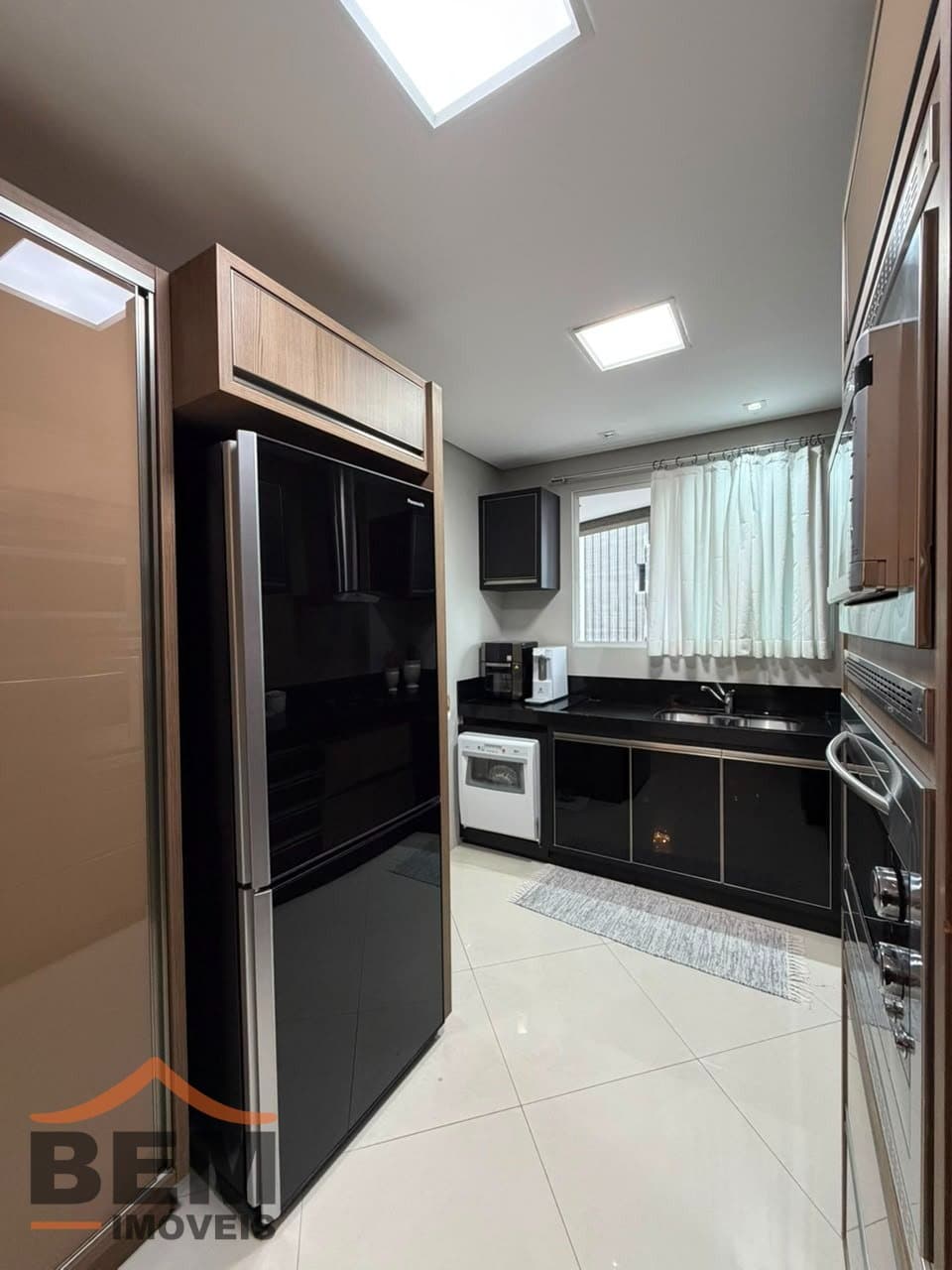 Apartamento para Venda com 3 quartos e 143m² no bairro Centro, em Itajaí