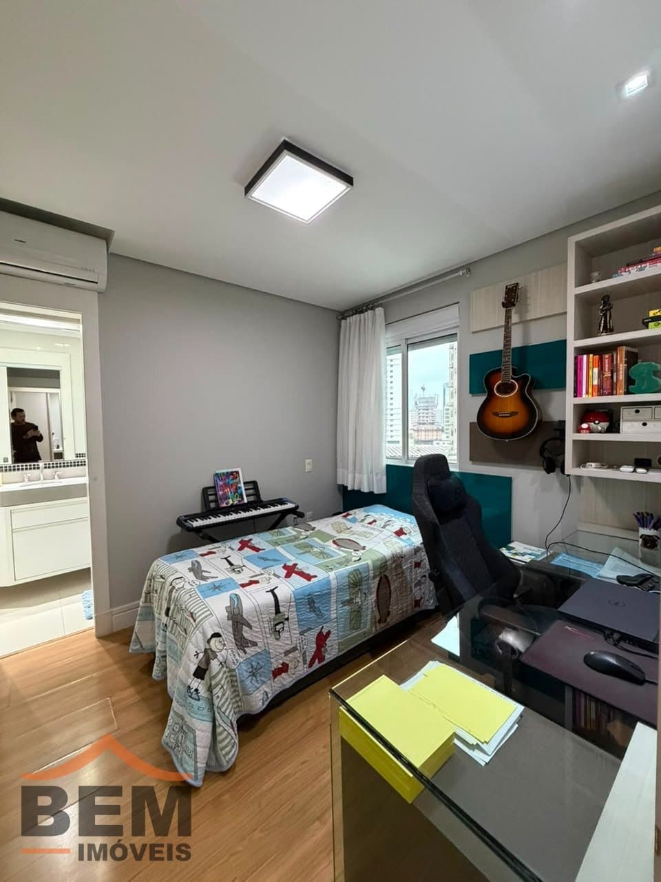 Apartamento para Venda com 3 quartos e 143m² no bairro Centro, em Itajaí