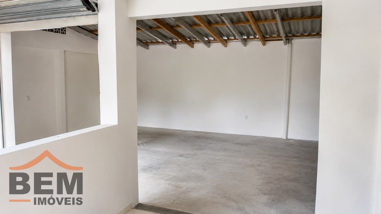 Sala Comercial para Locação com 120m² no bairro São Vicente, em Itajaí: 4 - INTERNO