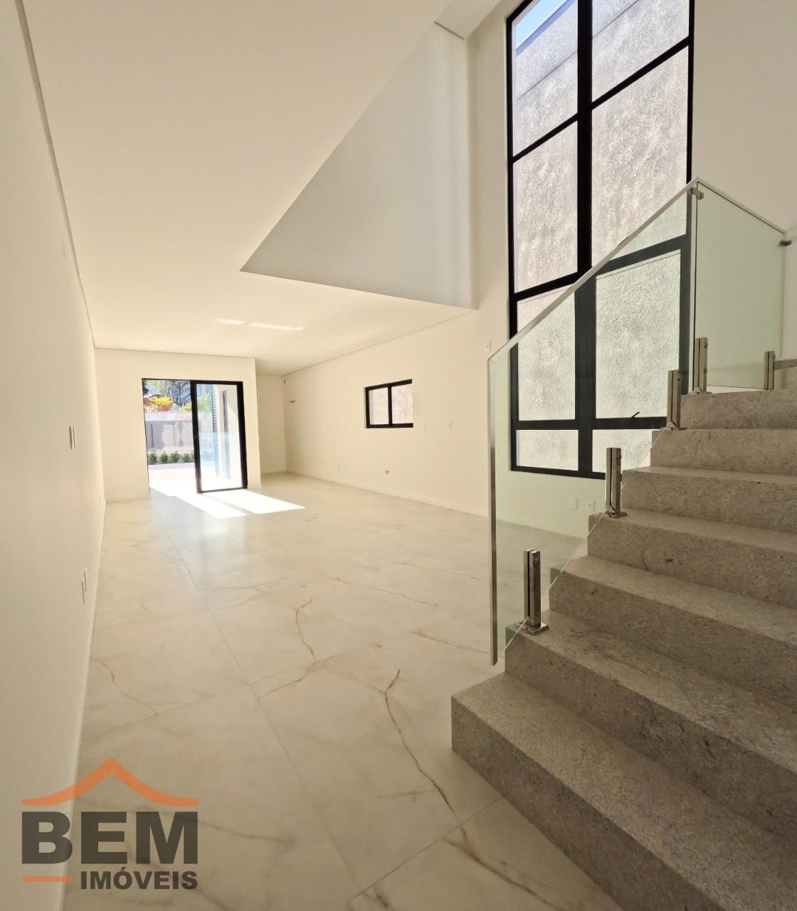 Casa para Venda com 3 quartos e 175m² no bairro Vila Operária, em Itajaí