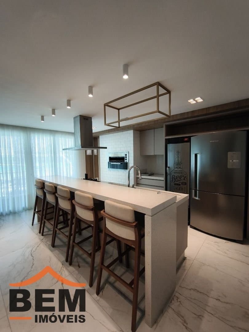 Apartamento para Venda com 2 quartos e 62m² no bairro Centro, em Itajaí