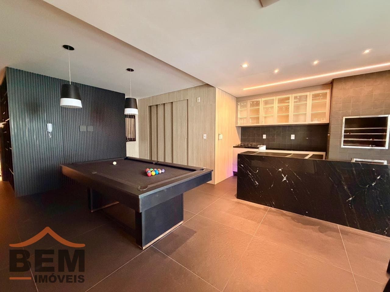 Apartamento para Venda com 3 quartos e 117m² no bairro Centro, em Balneário Camboriú