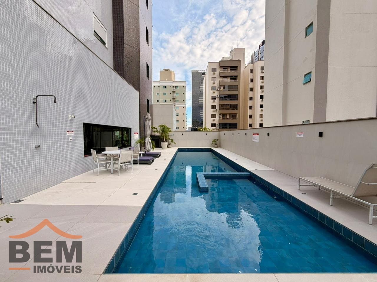 Apartamento para Venda com 3 quartos e 117m² no bairro Centro, em Balneário Camboriú