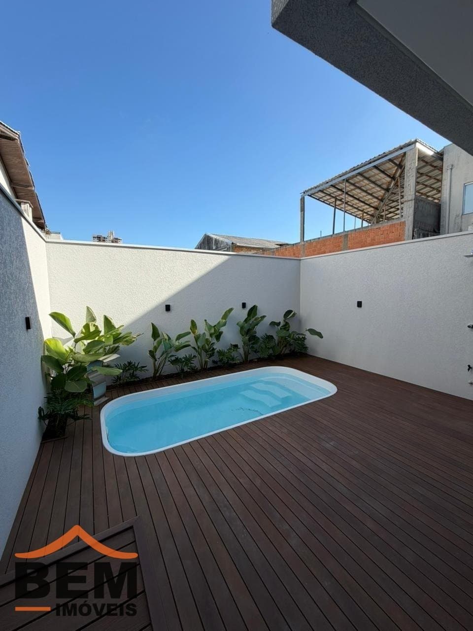 Sobrado para Venda com 3 quartos e 183m² no bairro Dom Bosco, em Itajai