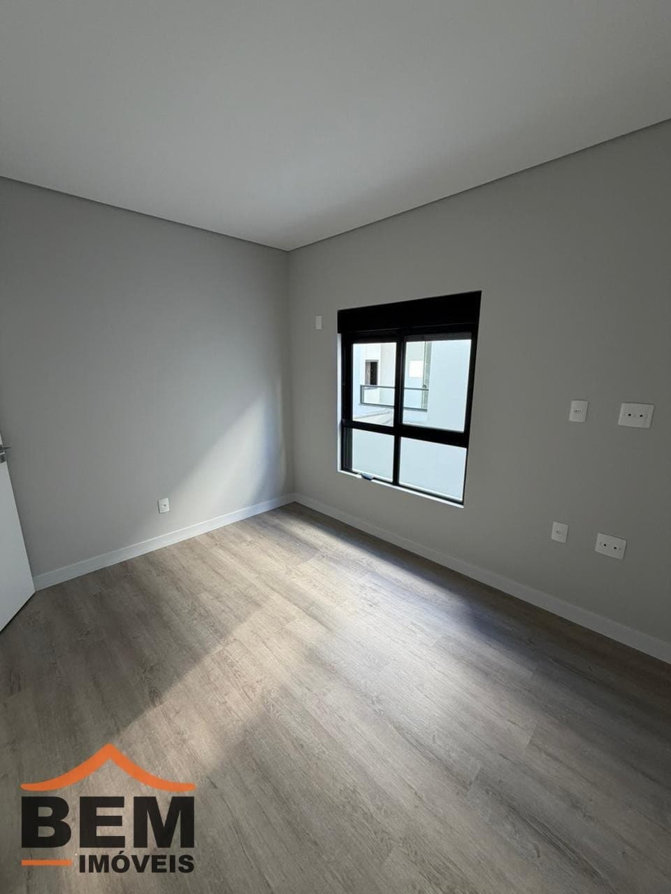 Sobrado para Venda com 3 quartos e 183m² no bairro Dom Bosco, em Itajai