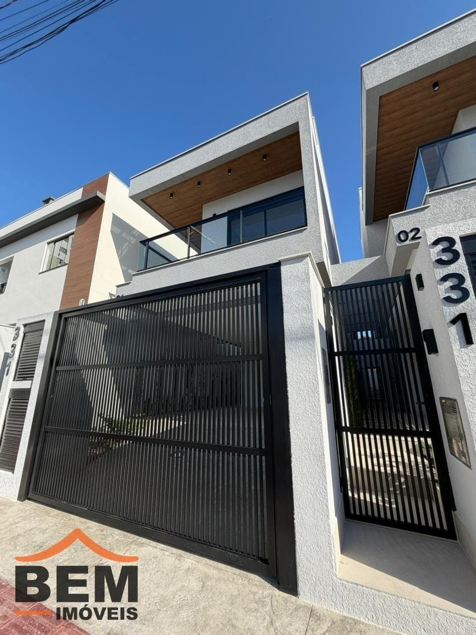 Sobrado para Venda com 3 quartos e 183m² no bairro Dom Bosco, em Itajai