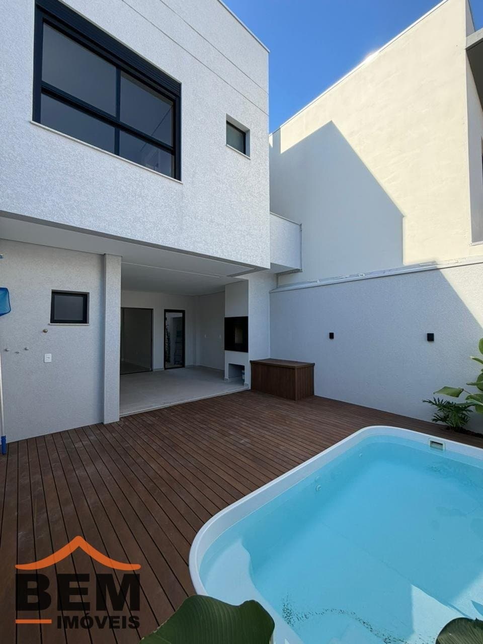 Sobrado para Venda com 3 quartos e 183m² no bairro Dom Bosco, em Itajai