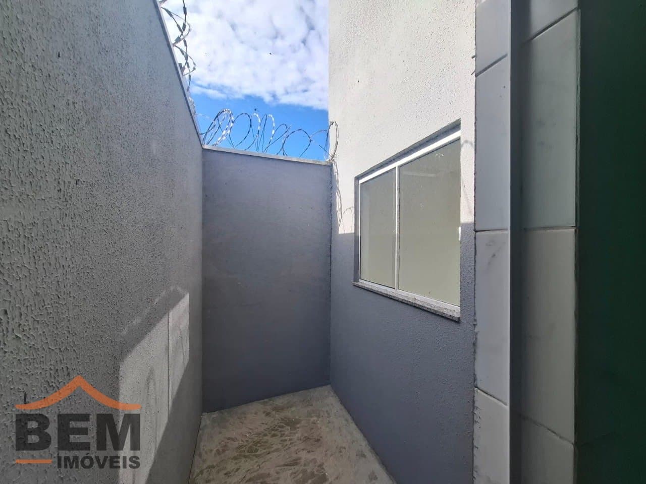 Apartamento para Locação com 2 quartos e 46m² no bairro Cidade Nova, em Itajaí: 6 - POÇO DE LUZ