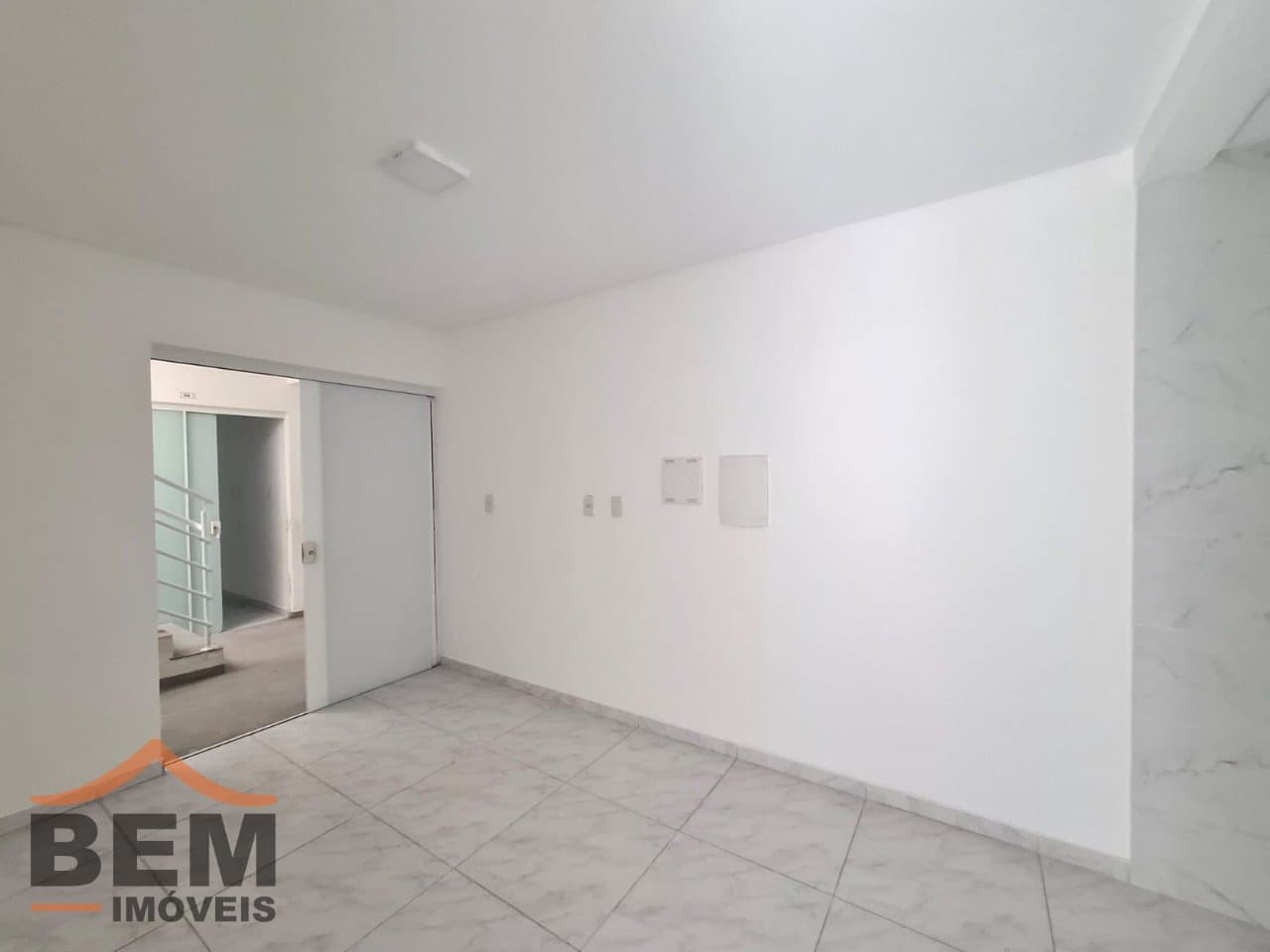 Apartamento para Locação com 2 quartos e 46m² no bairro Cidade Nova, em Itajaí: 4 - SALA