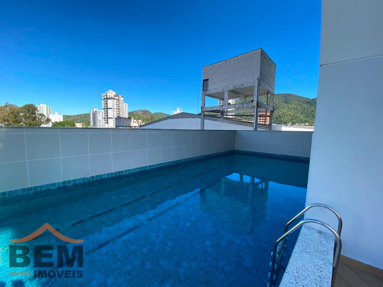 Apartamento para Venda com 2 quartos e 73m² no bairro Fazenda, em Itajaí