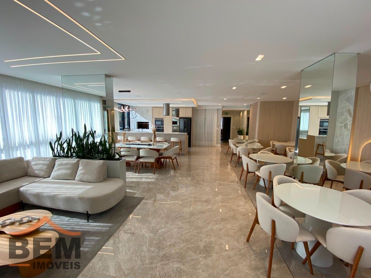 Apartamento para Venda com 2 quartos e 73m² no bairro Fazenda, em Itajaí