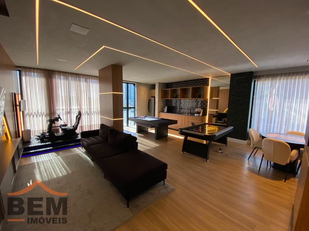 Apartamento para Venda com 2 quartos e 73m² no bairro Fazenda, em Itajaí