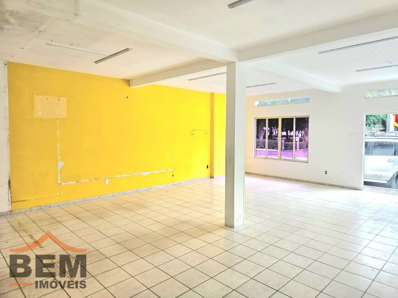 Sala Comercial para Locação com 80m² no bairro Centro, em Camboriú: 08- SALA COMERCIAL