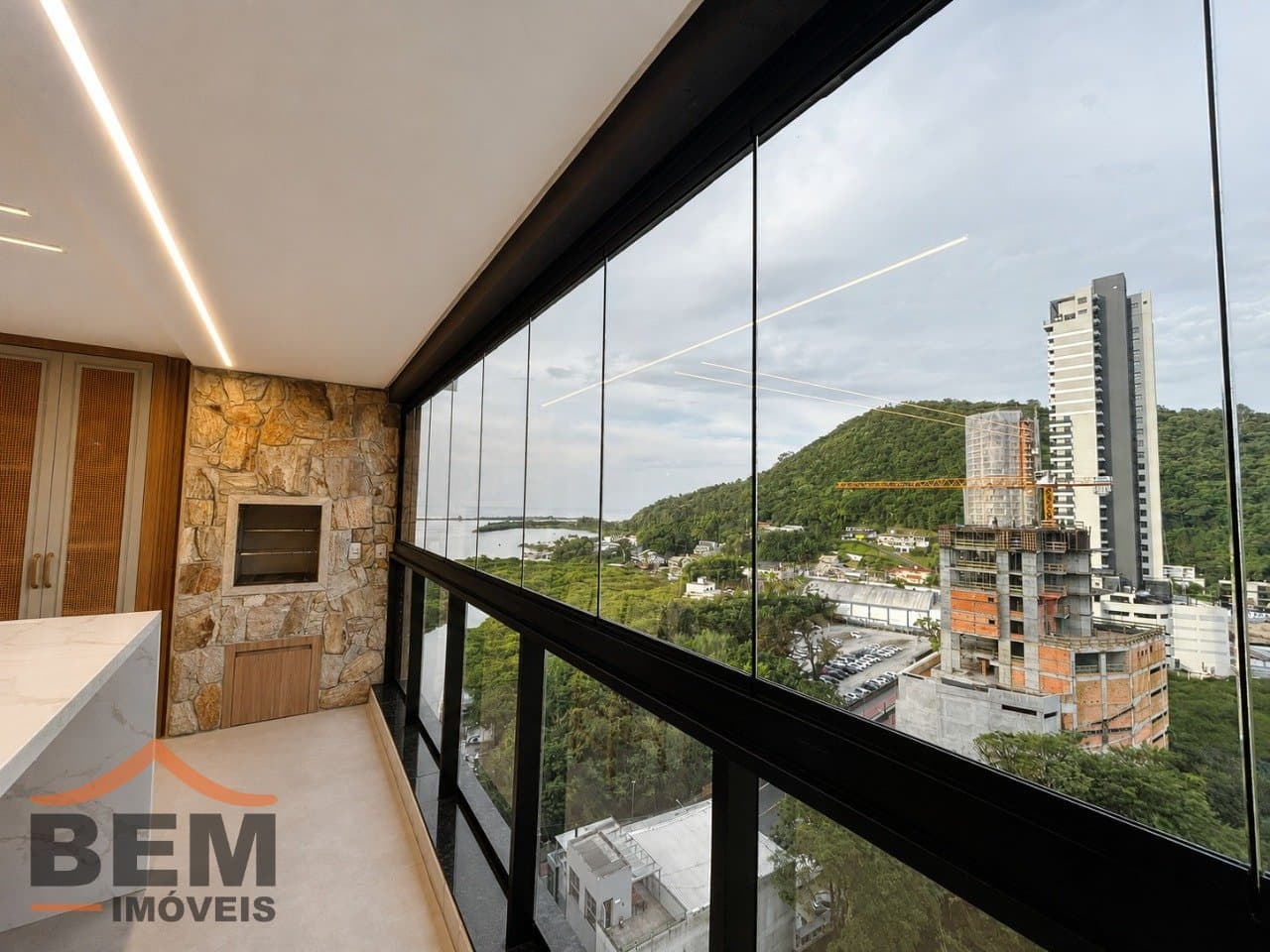Apartamento para Venda com 3 quartos e 115m² no bairro Fazenda, em Itajaí