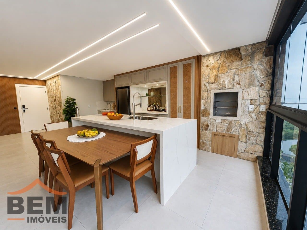 Apartamento para Venda com 3 quartos e 115m² no bairro Fazenda, em Itajaí
