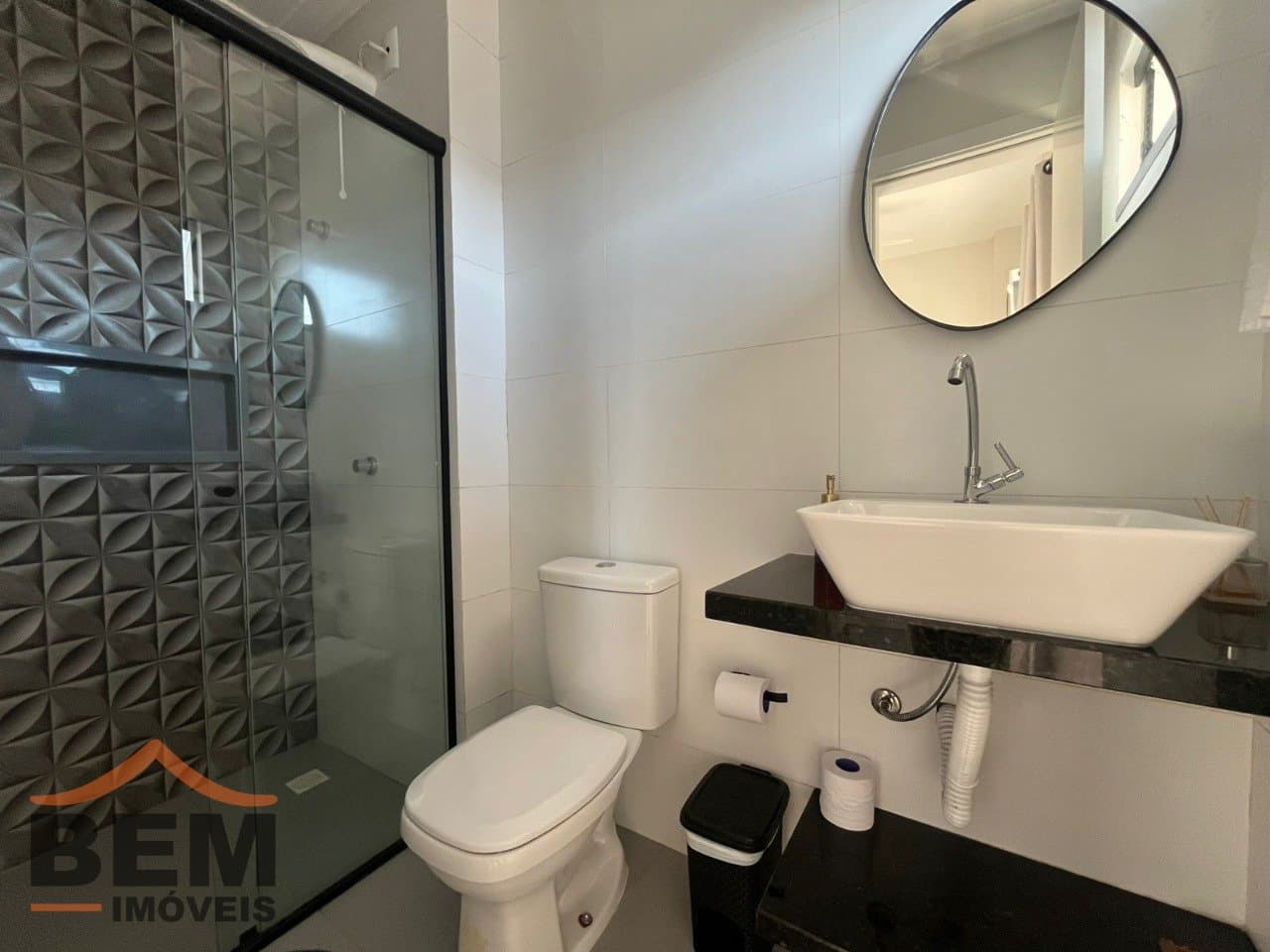 Kitnet para Locação com 1 quarto e 20m² no bairro Portal 2, em Itajaí: 10 - BANHEIRO