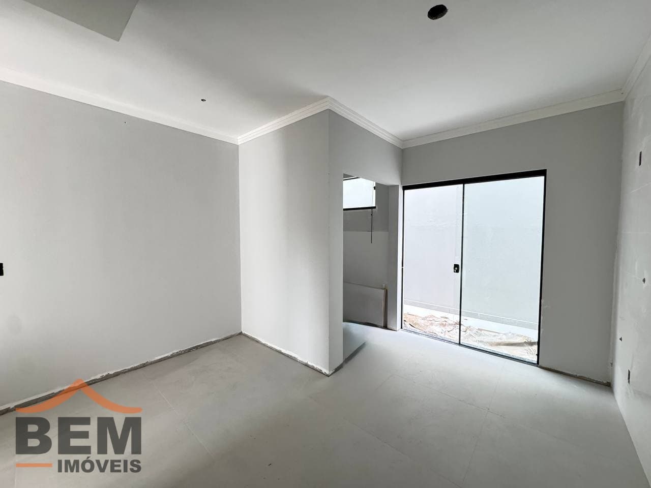 Sobrado para Venda com 78m² no bairro Rio Pequeno, em Camboriú: 4110c7d1-c066-4fa0-8896-728c52d46ff4