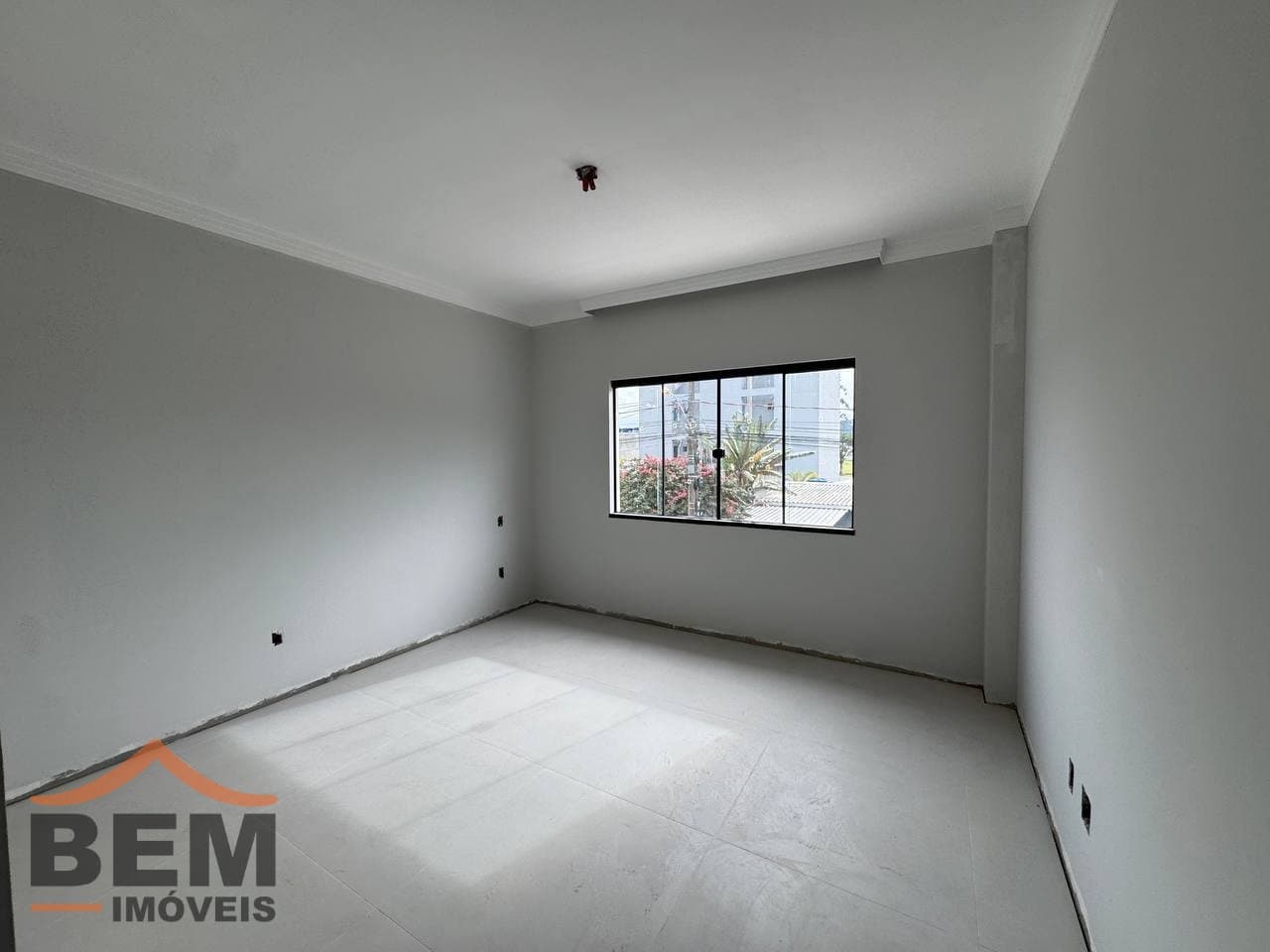 Sobrado para Venda com 78m² no bairro Rio Pequeno, em Camboriú: 0ee41e2f-7ce2-4efd-8caa-a3d8a942e171