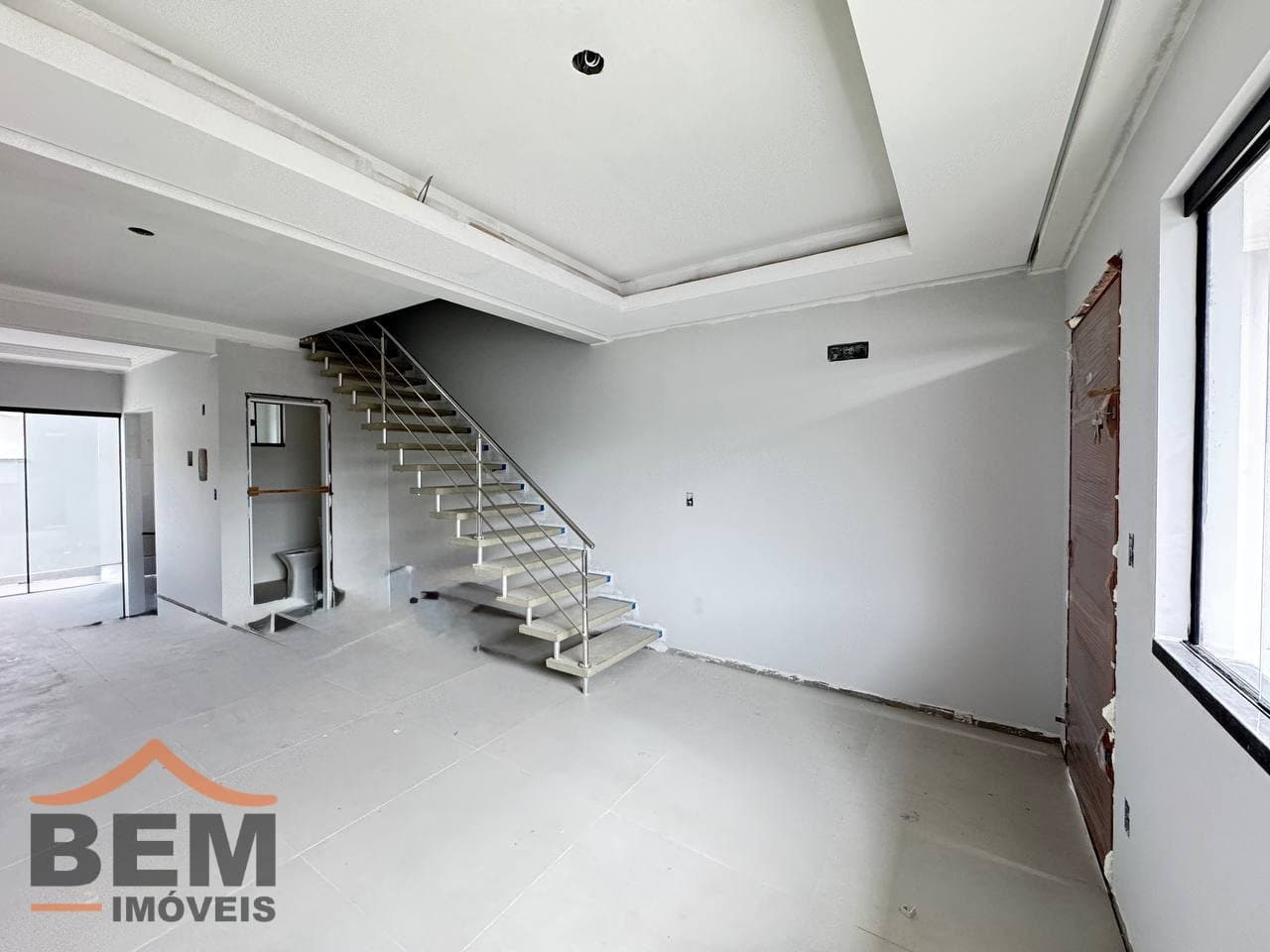 Sobrado para Venda com 3 quartos e 94m² no bairro Rio Pequeno, em Camboriú