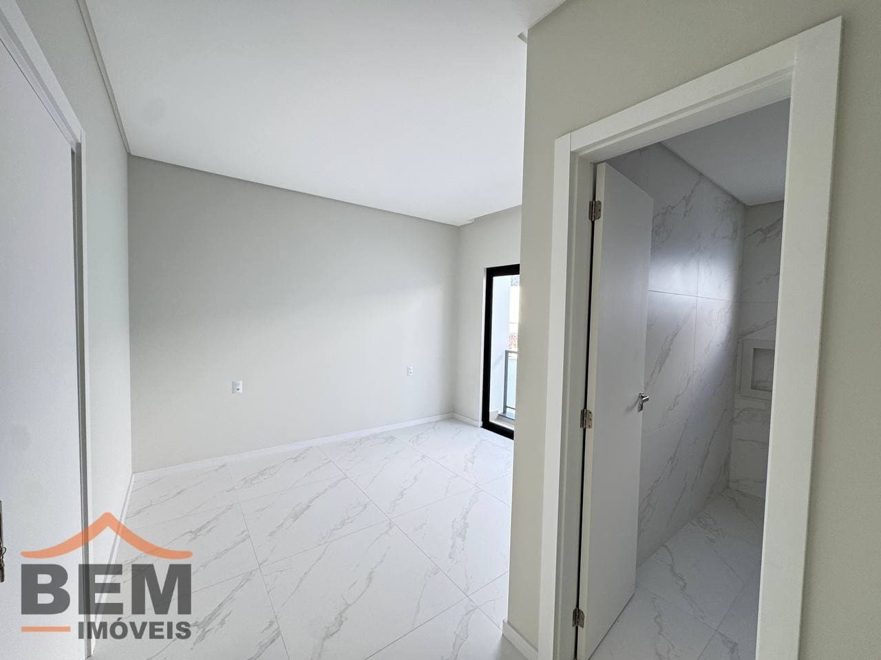 Casa para Venda com 89m² no bairro São Francisco de Assis, em Camboriú