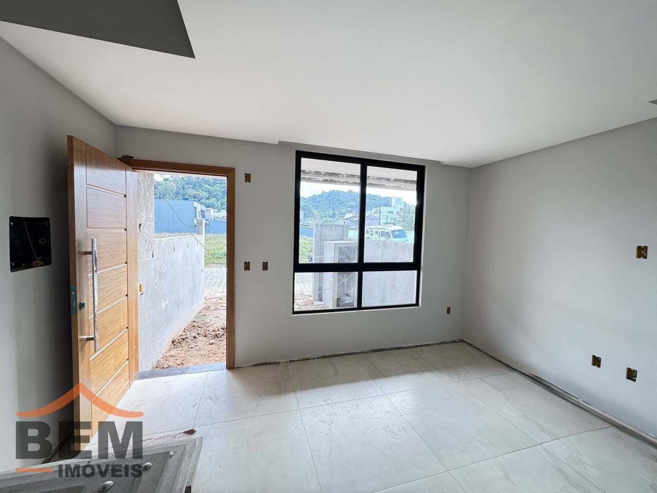 Sobrado para Venda com 97m² no bairro São Francisco de Assis, em Camboriú