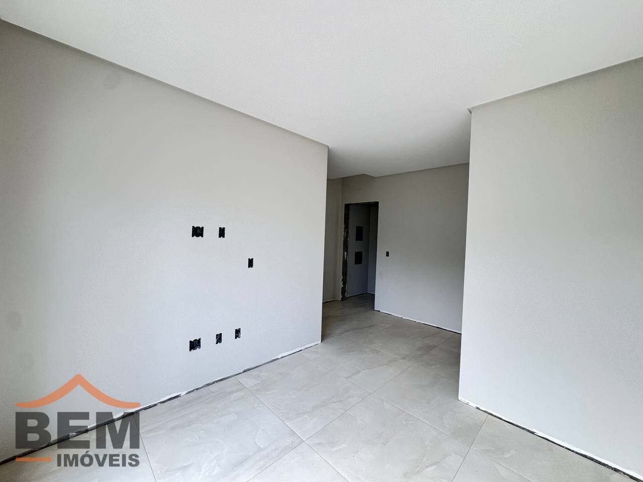 Sobrado para Venda com 97m² no bairro São Francisco de Assis, em Camboriú