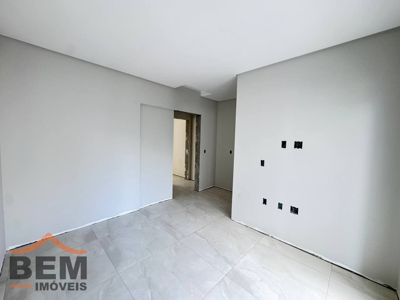 Sobrado para Venda com 97m² no bairro São Francisco de Assis, em Camboriú