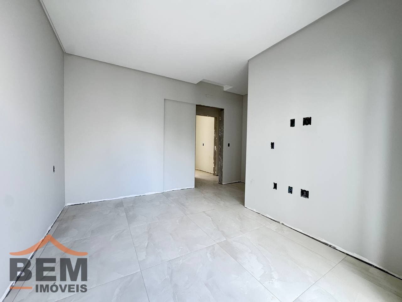 Sobrado para Venda com 97m² no bairro São Francisco de Assis, em Camboriú
