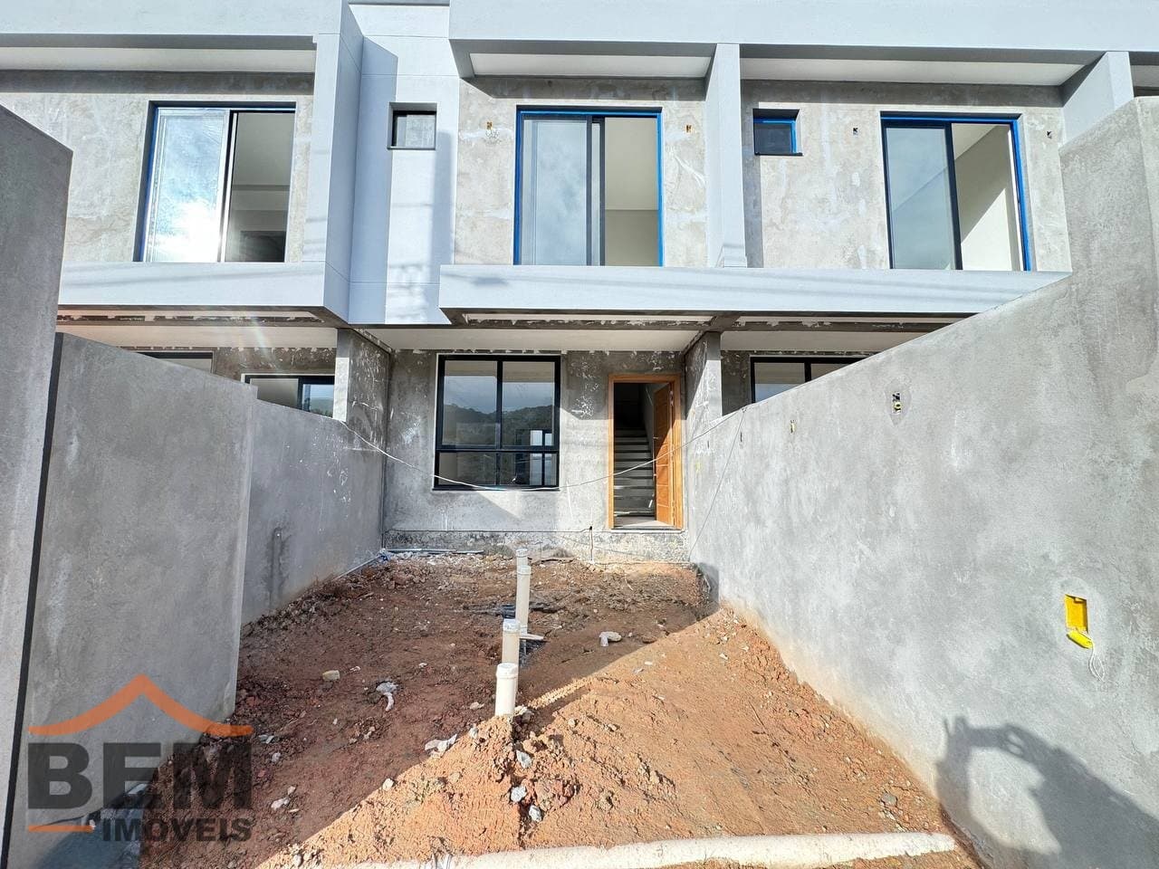 Casa para Venda com 89m² no bairro São Francisco de Assis, em Camboriú