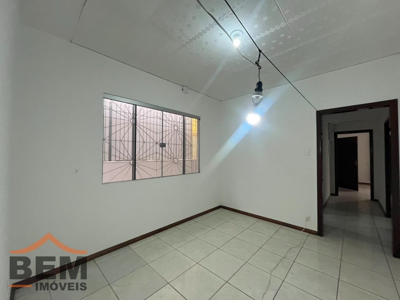 Casa comercial para Locação com 250m² no bairro Centro, em Itajaí