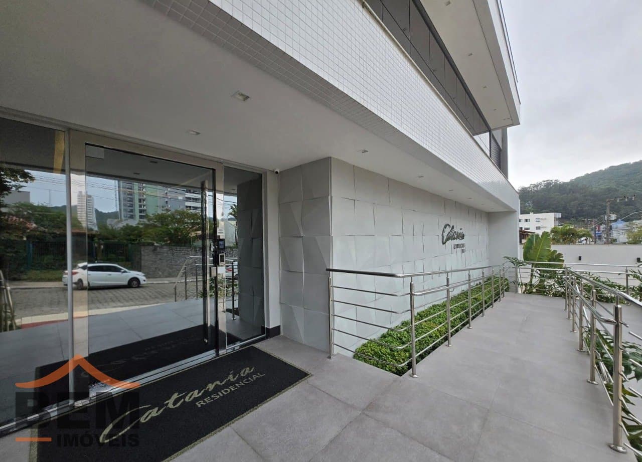 Apartamento para Locação com 2 quartos e 78m² no bairro Fazenda, em Itajaí
