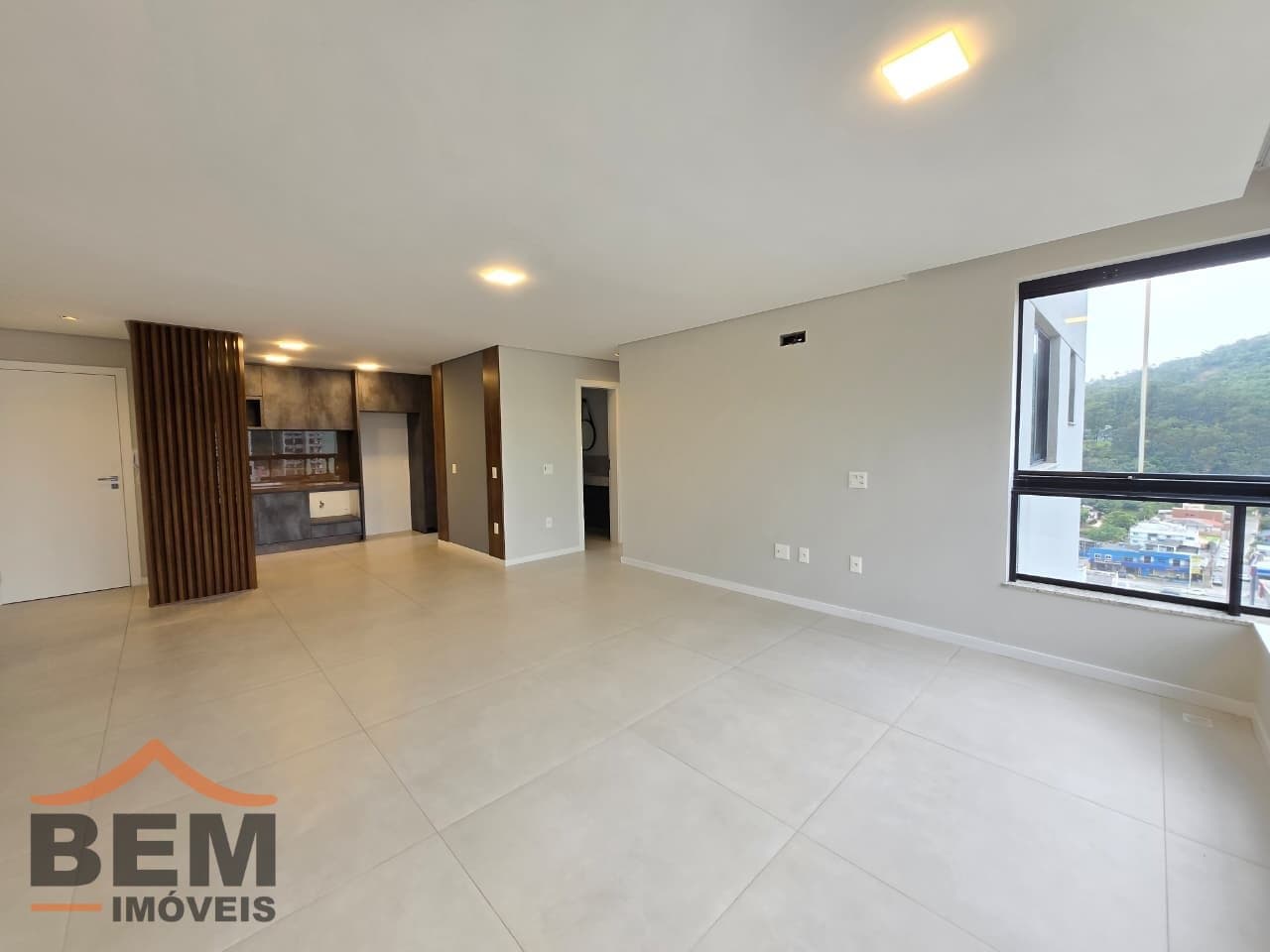 Apartamento para Locação com 2 quartos e 78m² no bairro Fazenda, em Itajaí