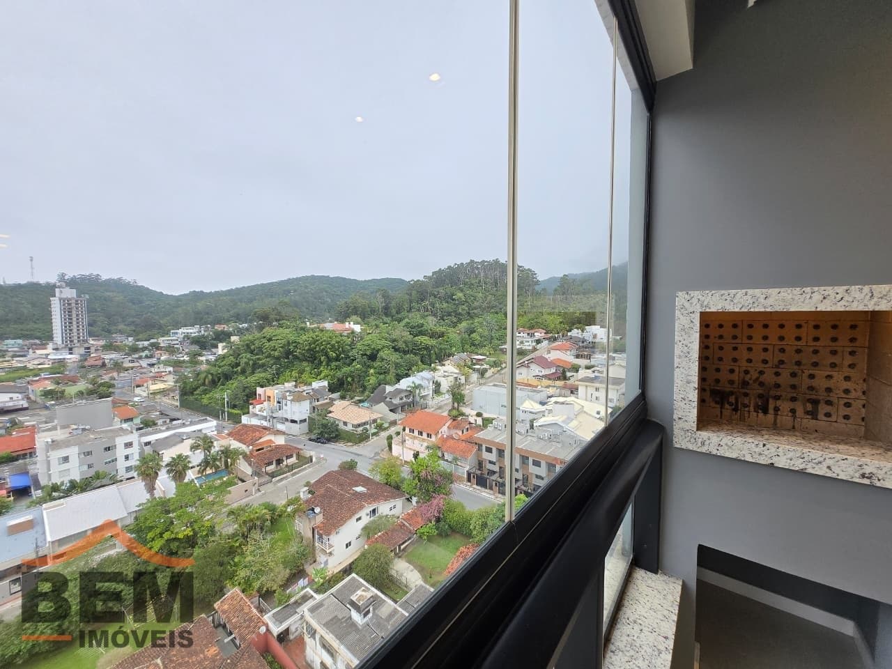 Apartamento para Locação com 2 quartos e 78m² no bairro Fazenda, em Itajaí
