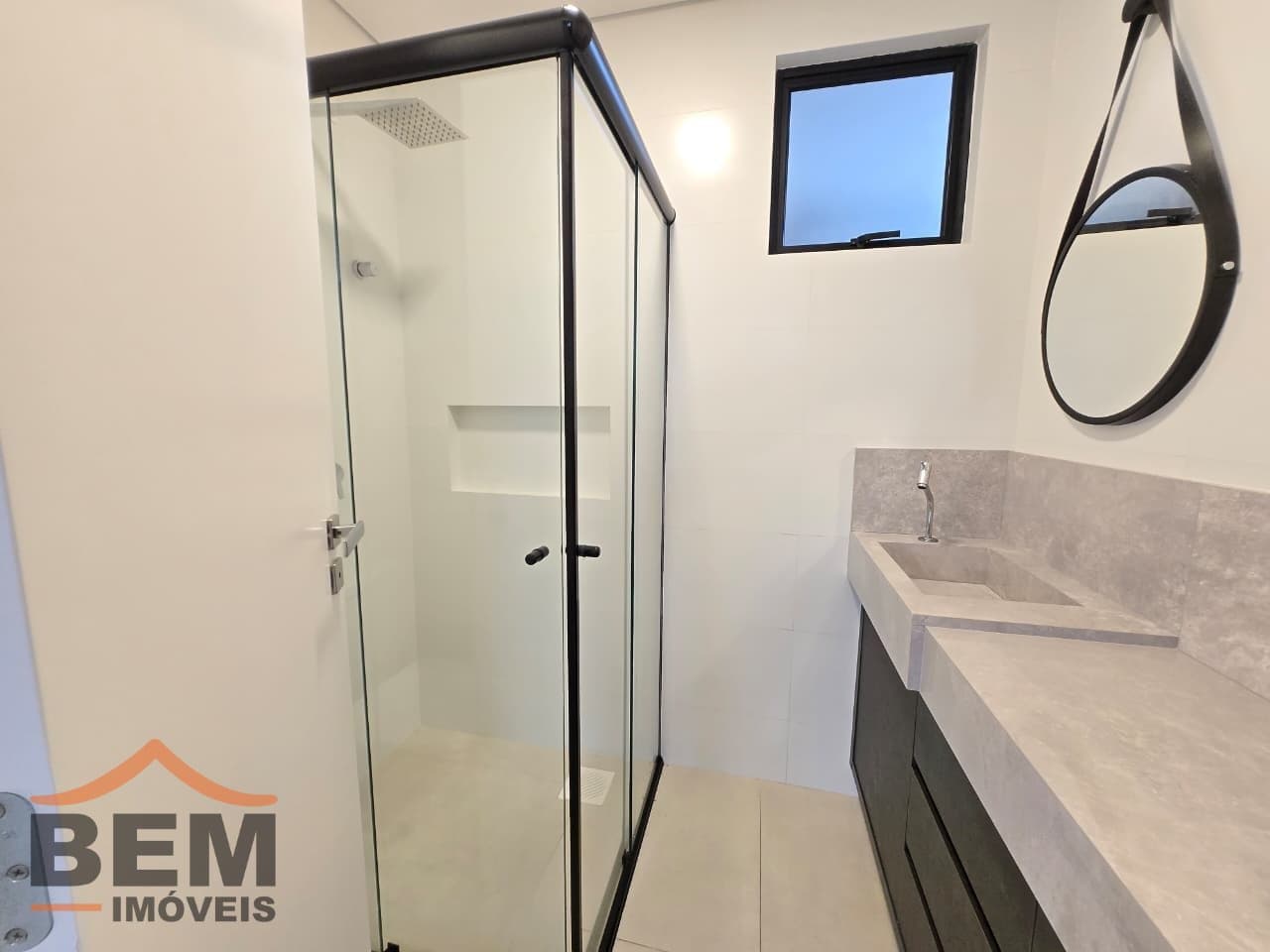Apartamento para Locação com 2 quartos e 78m² no bairro Fazenda, em Itajaí