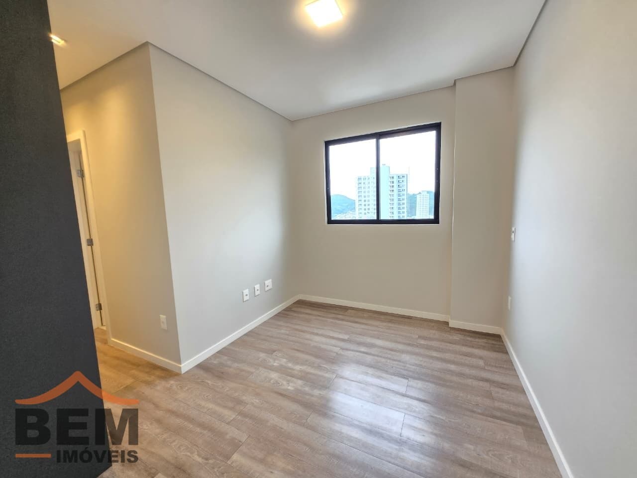 Apartamento para Locação com 2 quartos e 78m² no bairro Fazenda, em Itajaí