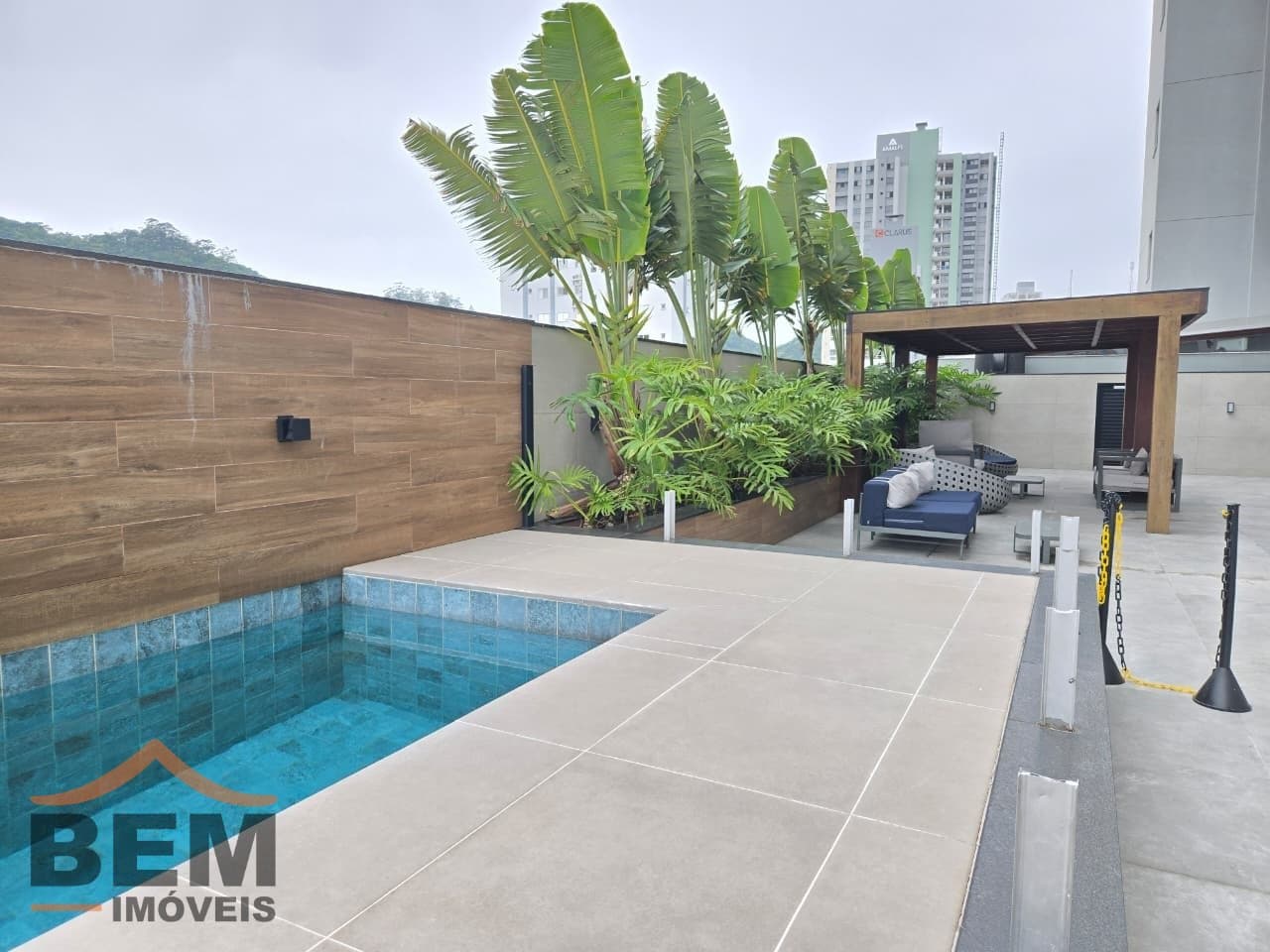 Apartamento para Locação com 2 quartos e 78m² no bairro Fazenda, em Itajaí