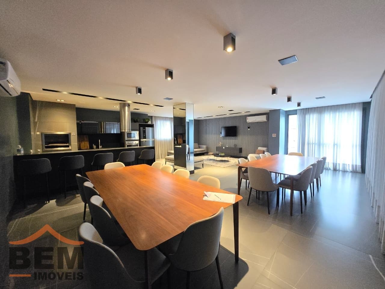 Apartamento para Locação com 2 quartos e 78m² no bairro Fazenda, em Itajaí