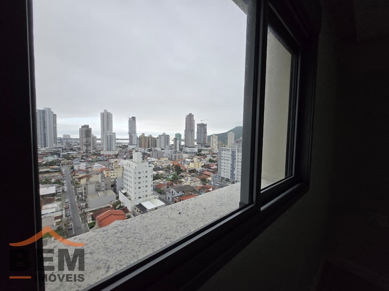 Apartamento para Venda com 2 quartos e 75m² no bairro Fazenda, em Itajaí